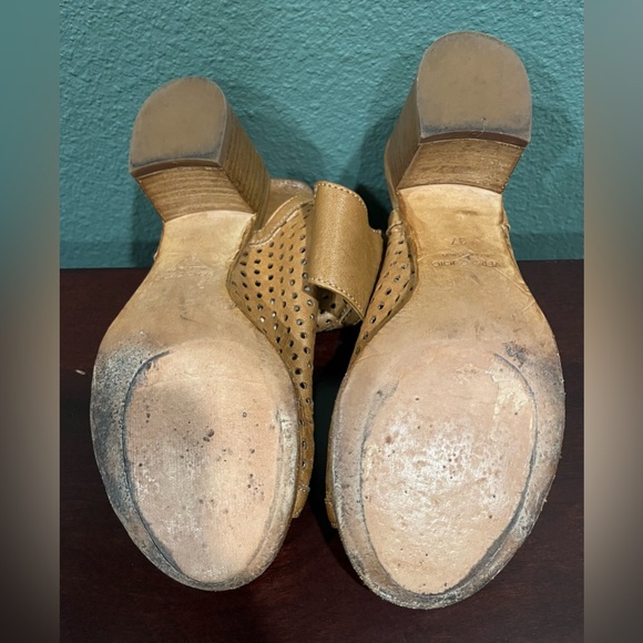 Steven by Steven Madden Tan heels - Picture 7 of 9